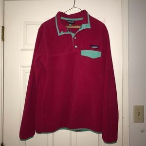 Hot pink Patagonia pullover